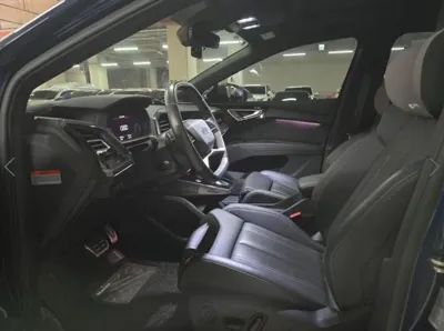 Audi Q4 e-tron 2024, 14924 км, за 40990000 KRW - фото 6