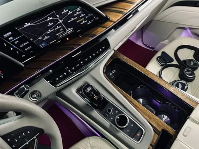 Cadillac Escalade 2022, 71334 км, за 70200000 KRW - фото 6