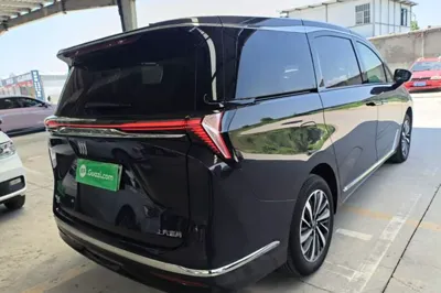 Buick GL8 New Energy 2026, 21200 км, за 306467.18 CNY - фото 6