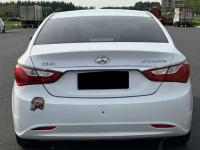 Hyundai Sonata 2013, 70000 км, за 19800 CNY - фото 8