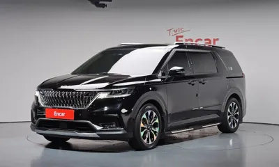 Kia Canival · 2023 год