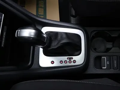 Volkswagen Sharan 2018, 66900 км, за 84500 CNY - фото 11