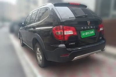 Roewe W5 2014, 97500 км, за 19074.89 CNY