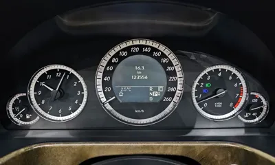 Mercedes-Benz E-Class 2011, 123556 км, за 7500000 KRW - фото 8