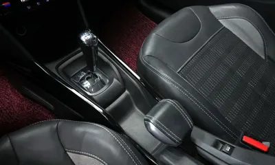 Peugeot 2008 2016, 65487 км, за 6900000 KRW - фото 9