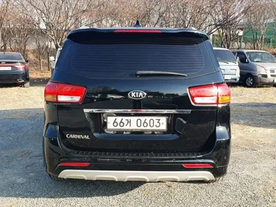 Kia Canival 2016, 200355 км, за 7900000 KRW - фото 7