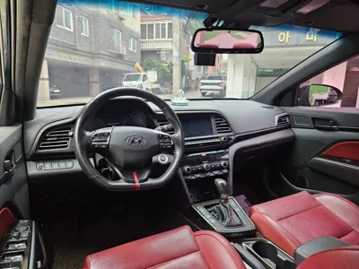 Hyundai Avante 2019, 180000 км, за 6990000 KRW - фото 4