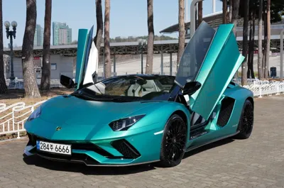 Lamborghini Aventador · 2021 год