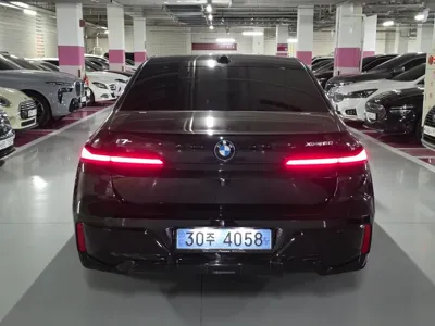 BMW i7 2024, 31042 км, за 138950000 KRW - фото 4