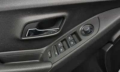 ChevroletGMDaewoo Trax 2018, 83456 км, за 9500000 KRW - фото 19