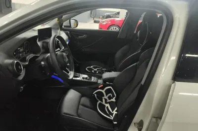 Audi Q2L e-tron 2019, 8800 км, за 79114.77 CNY - фото 14