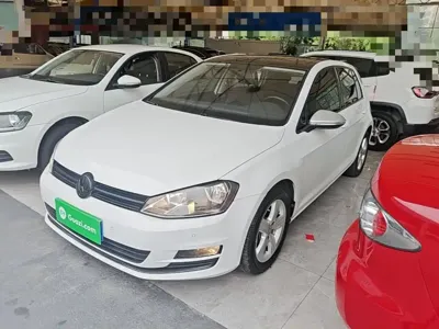 Volkswagen Golf · 2017 год