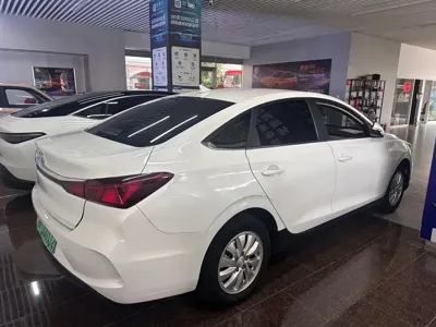 Changan Eado New Energy 2024, 90000 км, за 49800 CNY