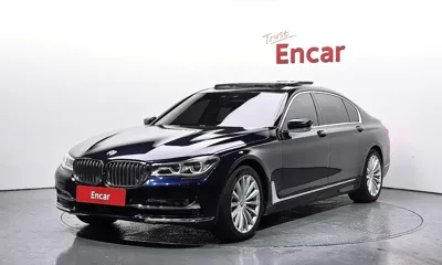 BMW 7-Series · 2016 год