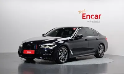 BMW 5-Series · 2018 год