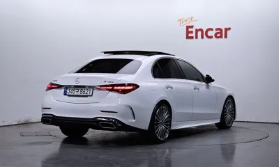 Mercedes-Benz C-Class 2023, 81606 км, за 41900000 KRW - фото 2