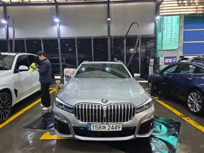 BMW 7-Series · 2022 год
