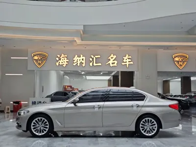 BMW 5 Series 2019, 78000 км, за 135800 CNY