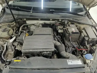 Volkswagen Golf 2019, 71100 км, за 43300 CNY - фото 20