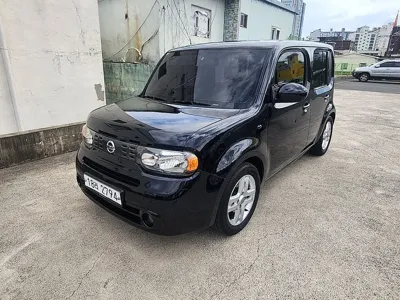 Nissan Cube · 2011 год