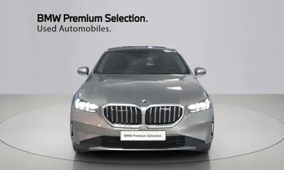 BMW 5-Series 2025, 9625 км, за 54000000 KRW