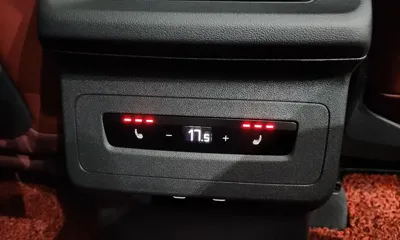 Audi SQ6 e-tron 2025, 6187 км, за 90990000 KRW - фото 41