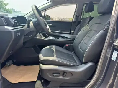 Hyundai Custo 2025, 4000 км, за 119800 CNY
