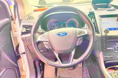 Ford Edge 2016, 63700 км, за 87980.53 CNY - фото 9