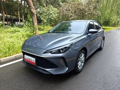 Roewe i5 · 2025 год