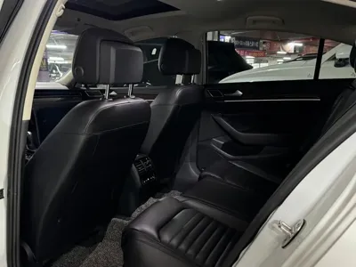 Volkswagen Passat 2018, 110000 км, за 15990000 KRW - фото 11