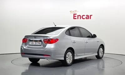 Hyundai Avante 2012, 59451 км, за 4400000 KRW