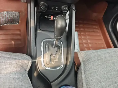 Changan CS35 2015, 70100 км, за 15500 CNY - фото 11
