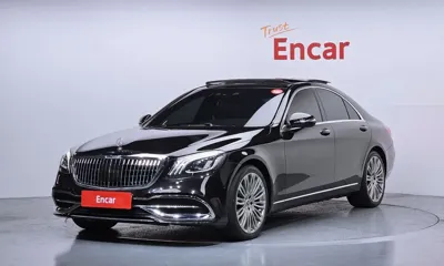 Mercedes-Benz S-Class · 2015 год