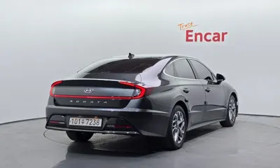 Hyundai Sonata 2021, 110989 км, за 15490000 KRW