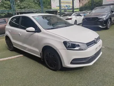 Volkswagen Polo 2015, 65000 км, за 17800 CNY