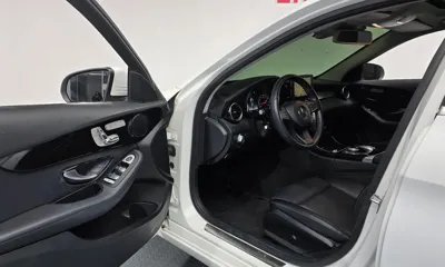 Mercedes-Benz C-Class 2018, 86357 км, за 15600000 KRW - фото 10