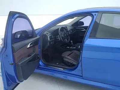 BMW 1 Series 2019, 95300 км, за 62500 CNY - фото 9