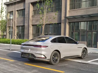 BYD Han 2025, 50000 км, за 88800 CNY - фото 7