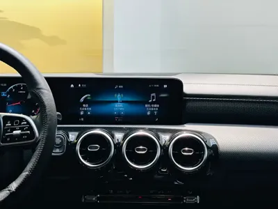 Mercedes-Benz A-Class 2020, 63800 км, за 75800 CNY - фото 8