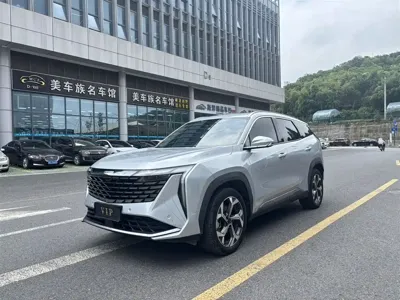 Geely Boyue L 2023, 28200 км, за 75000 CNY