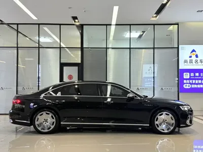 Audi A8 2025, 30000 км, за 838800 CNY - фото 19