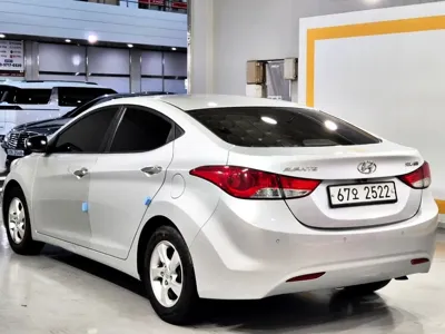 Hyundai Avante 2012, 128755 км, за 3900000 KRW