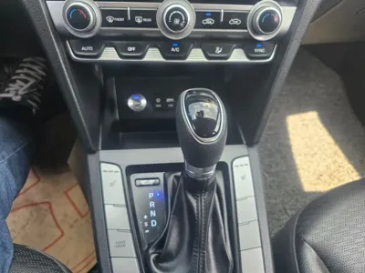 Hyundai Avante 2019, 67000 км, за 12500000 KRW - фото 9