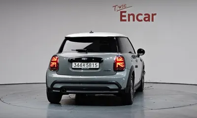 MINI Cooper 2022, 38391 км, за 20500000 KRW