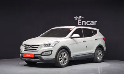 Hyundai Santafe · 2015 год