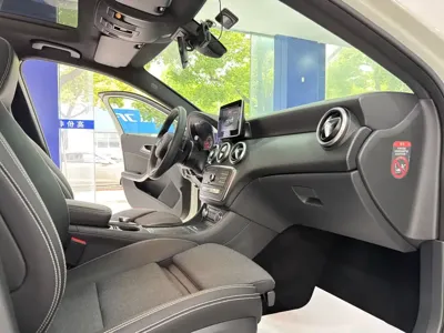 Mercedes-Benz A-Class (Import) 2017, 60000 км, за 45800 CNY - фото 12