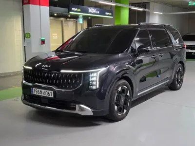 Kia Canival 2025, 15405 км, за 18710000 KRW