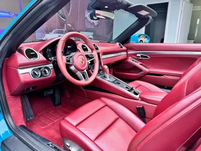Porsche 718 2018, 60000 км, за 308000 CNY