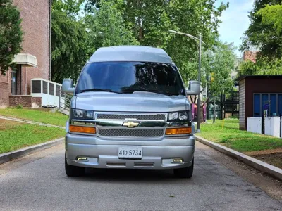 Chevrolet Express Van 2017, 51717 км, за 25990000 KRW - фото 3