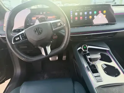 MG MG7 2023, 20000 км, за 89500 CNY